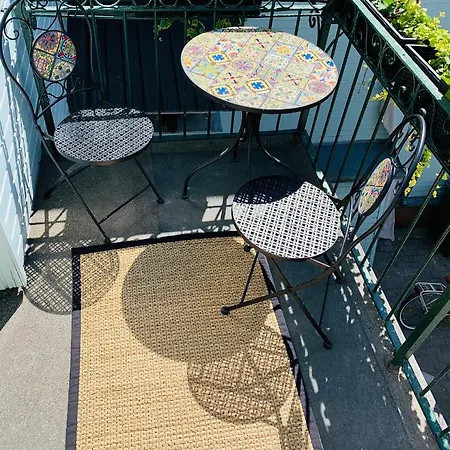 Rueuetli Residents Apartament *