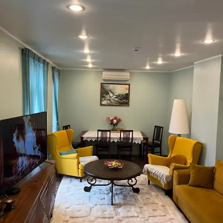 Rueuetli Residents * Parnawa