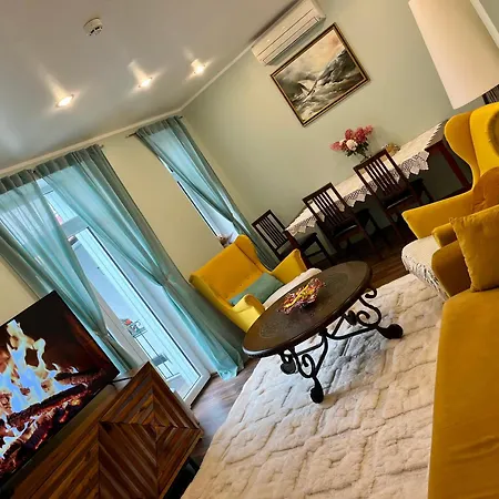 Rueuetli Residents Apartament