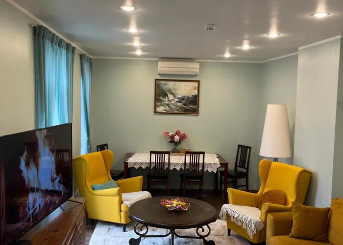 Rueuetli Residents * פארנו